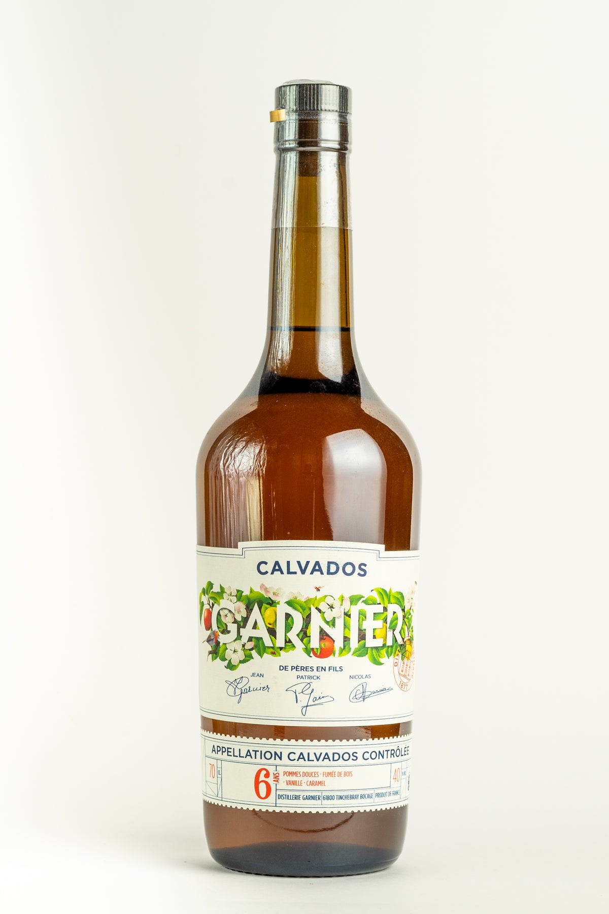 Garnier Calvados 6 Ans Französischer Calvados Flasche Frontansicht